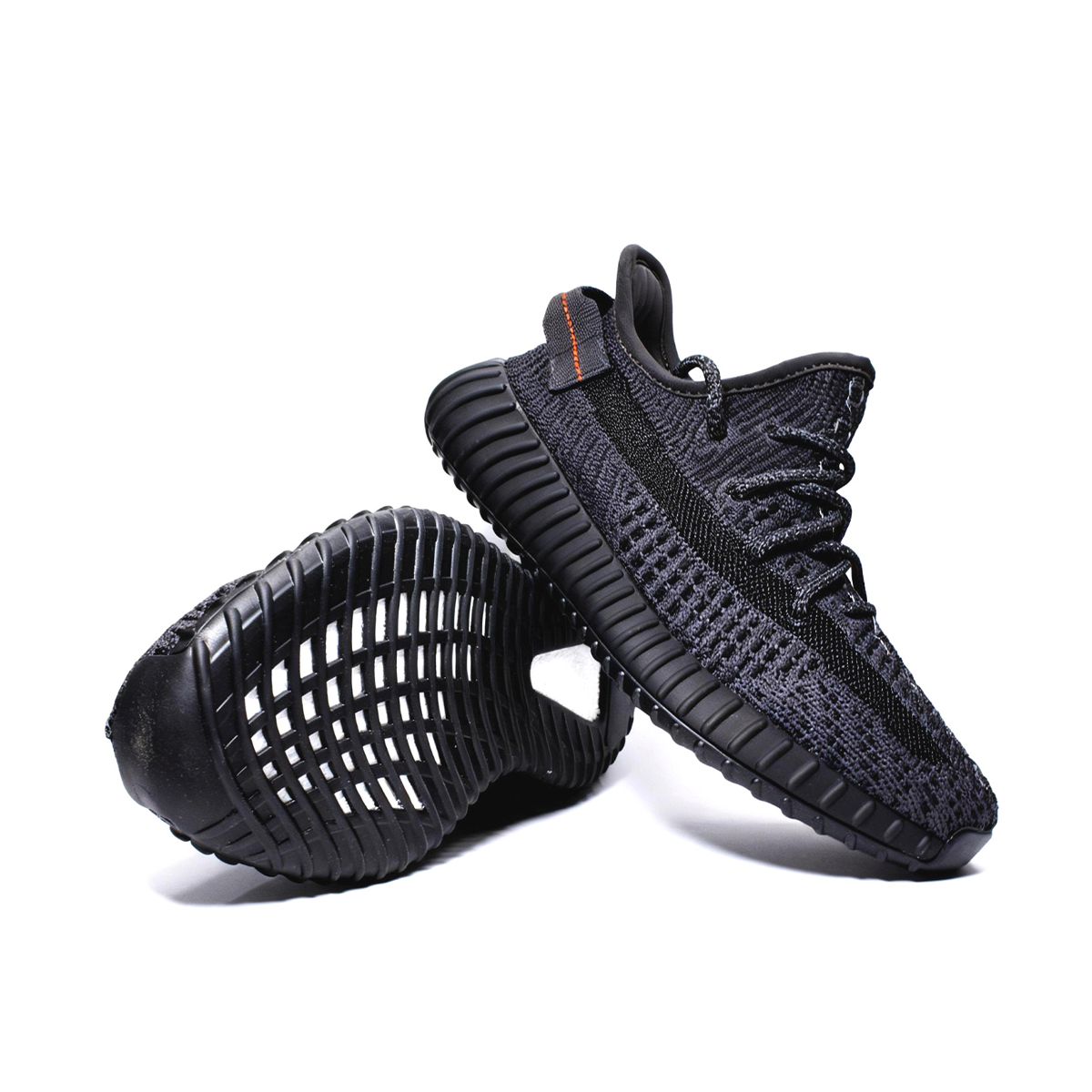 AD YEEZY BOOSTER V2